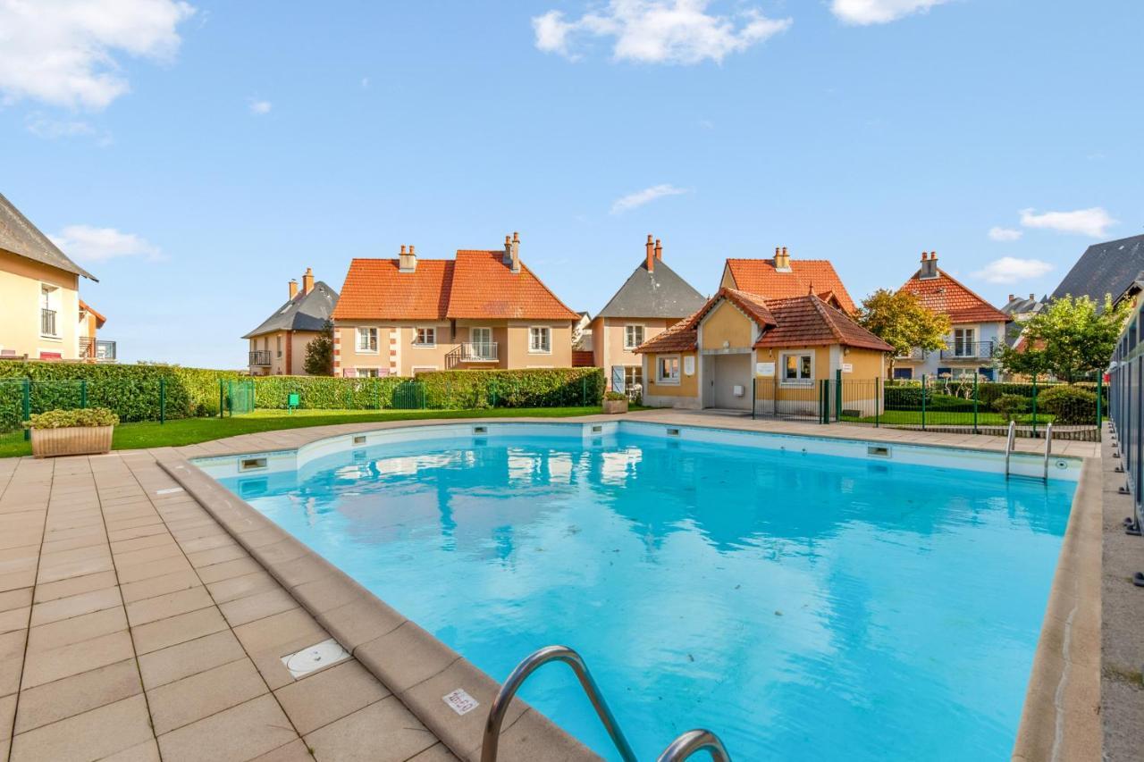 Residence Pierre & Vacances Port Guillaume Dives-sur-Mer Exterior foto