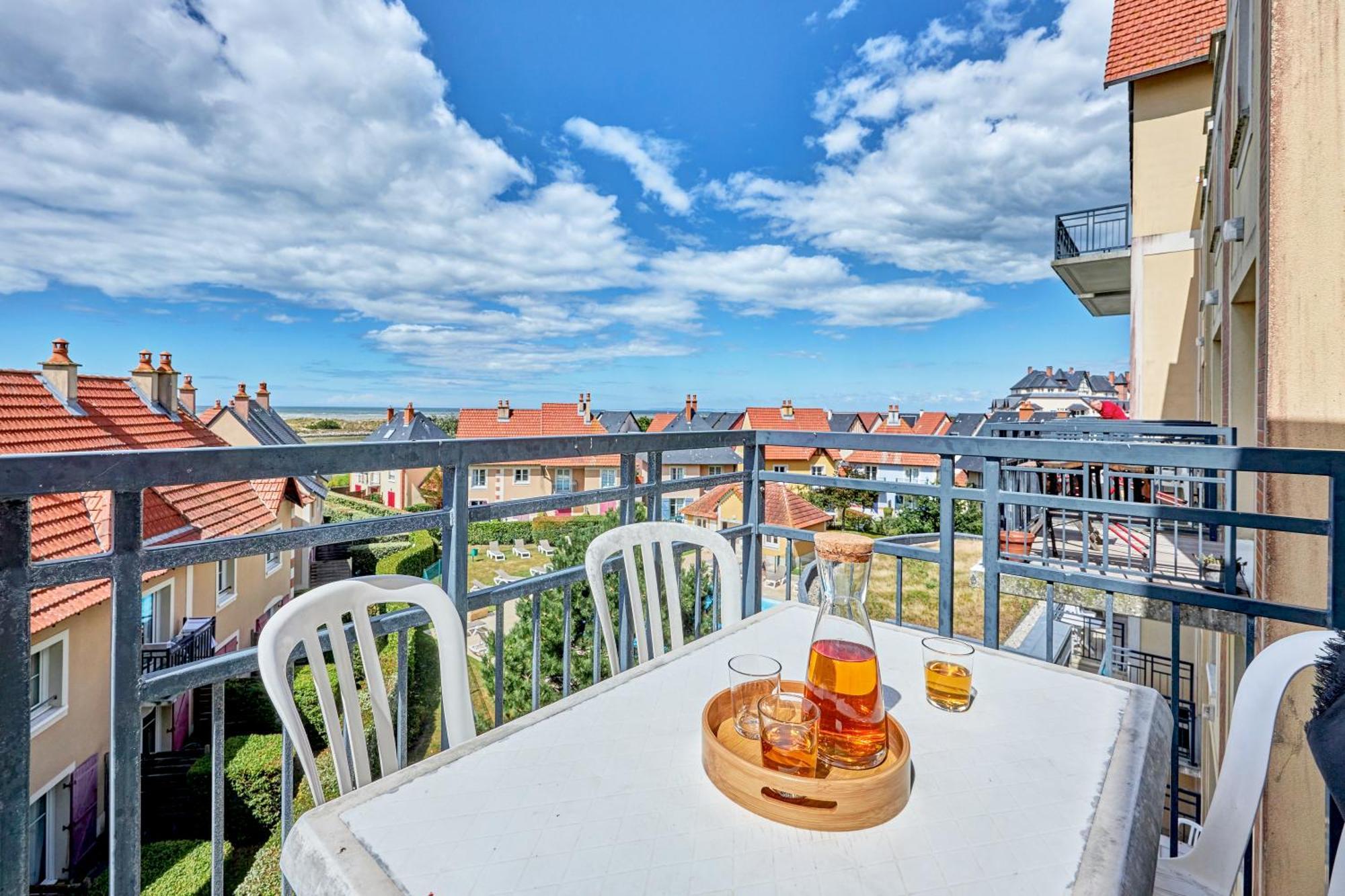 Residence Pierre & Vacances Port Guillaume Dives-sur-Mer Exterior foto